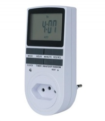 Digital plug in timer socket BR plug